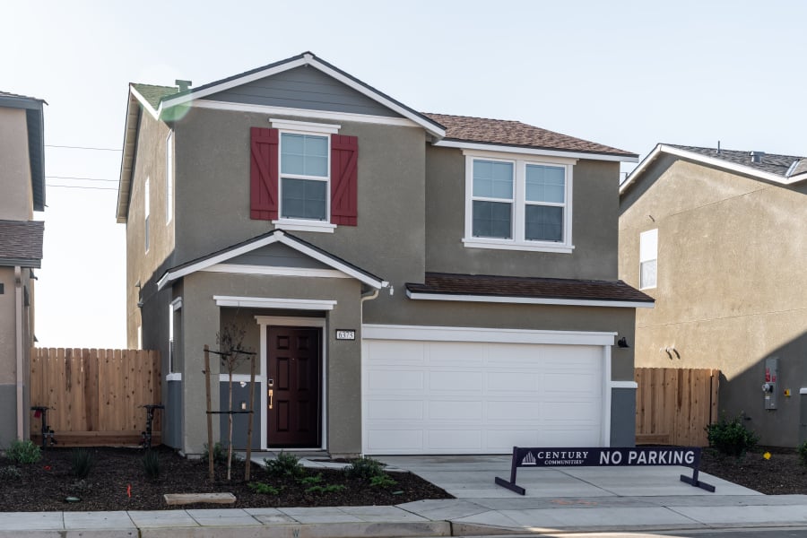 0055 6373 W Austin Way